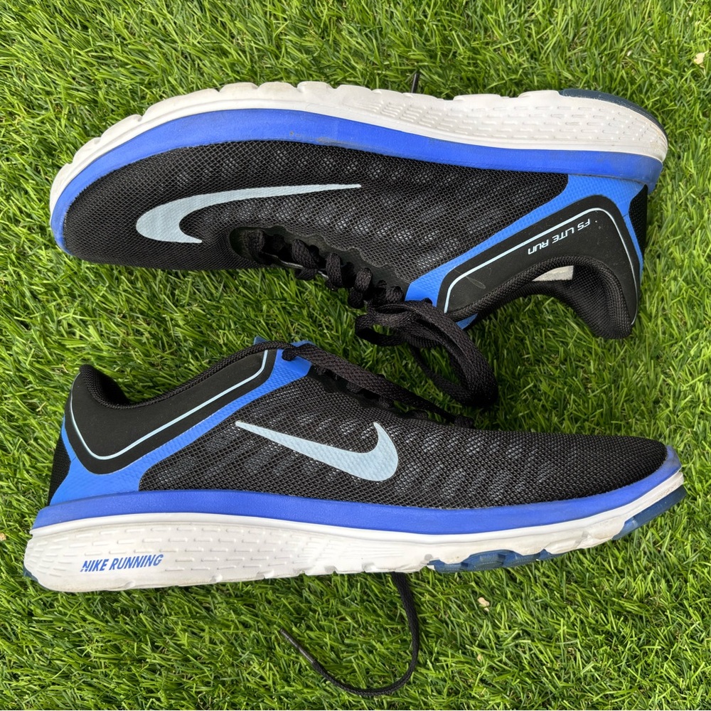 Nike Women’s FS Lite RN running shoes size 6.5